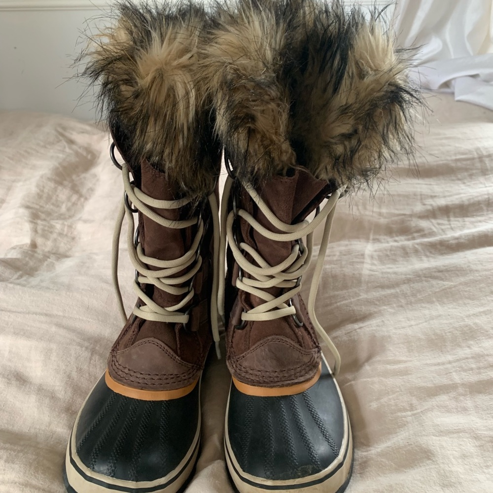 Sorel Snow Boots